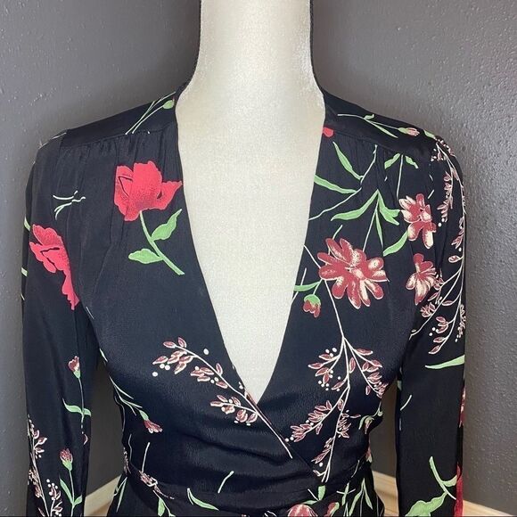 Privacy Please Perry Dress - Picture 5 of 12